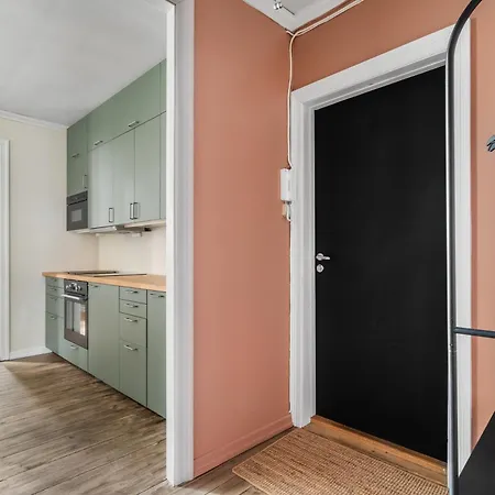 Colorful Apartment - Right Next To Grieghallen! Bergen Exterior photo